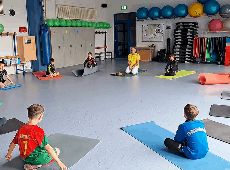 Yoga im Fußball – TVM U9