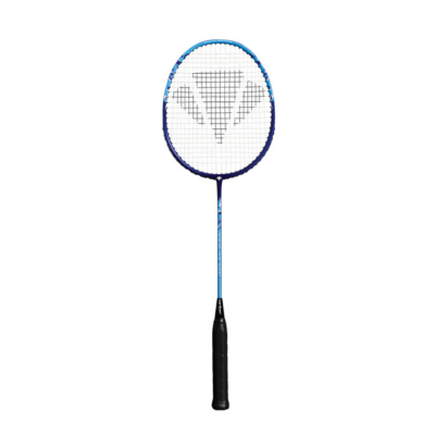 Der Badminton Schläger Carlton Aeroblade 5000 hat einen blauen Rahmen mit einer ovalen Kopfform und ist mit einem stabilen Griff ausgestattet, ideal für präzise Schläge und Kontrolle.