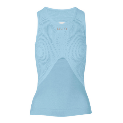 UYN Woman Running OW Top Kymra in hellblau, gefertigt aus atmungsaktivem Material mit einem besonderen Strickdesign für optimale Belüftung. Das Tanktop zeigt einen modernen Schnitt ohne Ärmel.